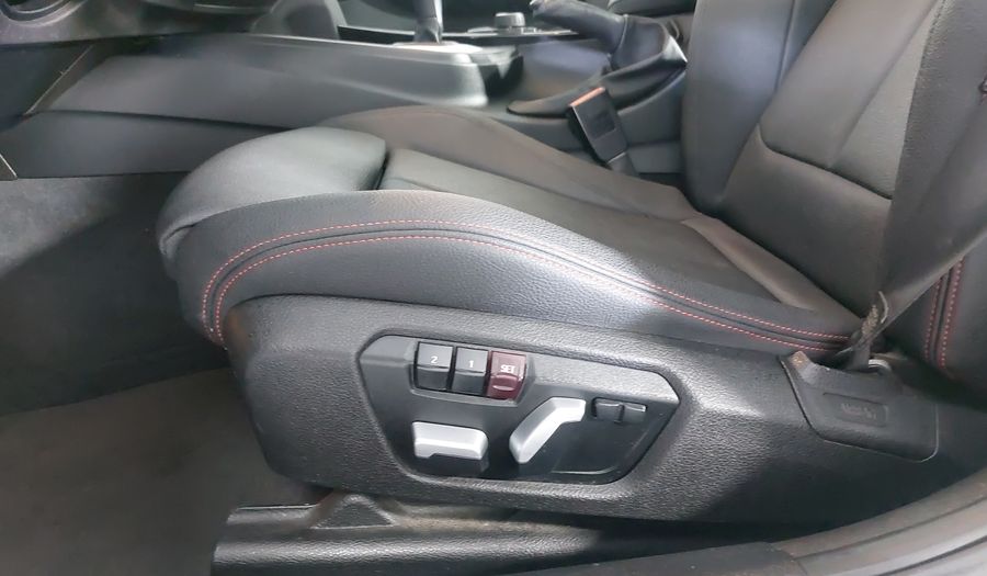 Bmw Serie 3 2.0 320IA SPORT LINE AUTO Sedan 2017