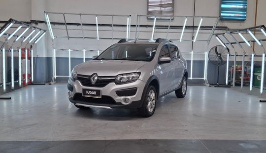 Renault • Sandero Stepway