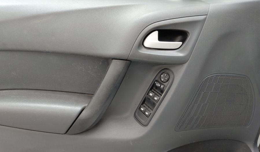 Citroen C3 1.6 URBANTRAIL AT Hatchback 2018