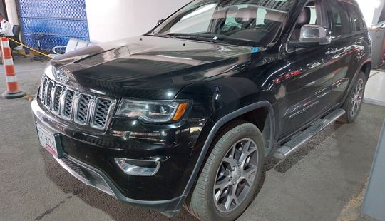 Jeep • Grand Cherokee