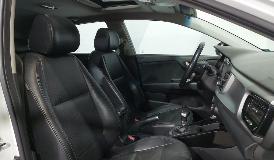 Kia Rio 1.6 EX PACK AUTO Hatchback 2018