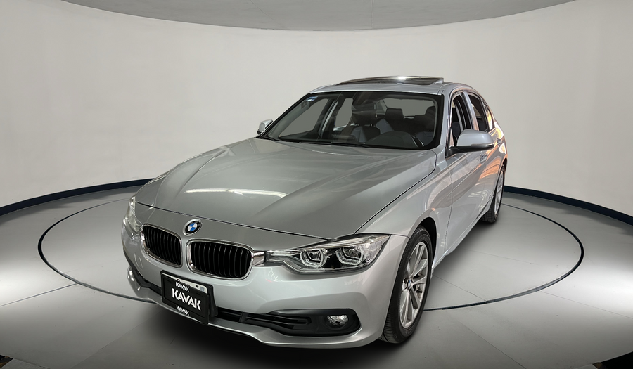 Bmw Serie 3 2.0 320IA Sedan 2016