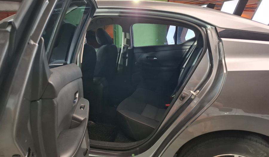 Nissan Sentra 2.0 ADVANCE Sedan 2022