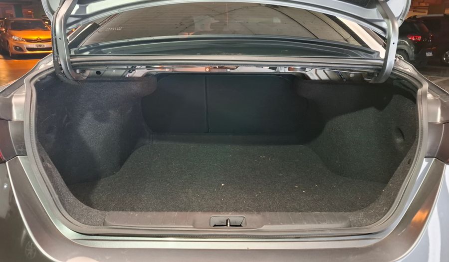 Nissan Sentra 2.0 ADVANCE Sedan 2022