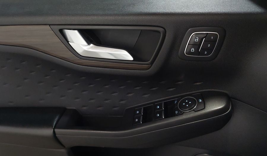 Ford Escape 2.0 ECOBOOST TITANIUM AUTO Suv 2020