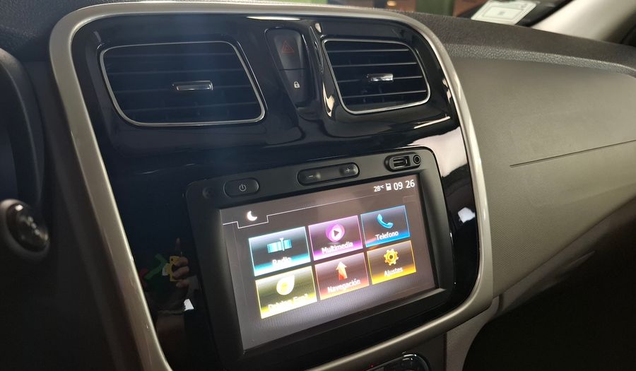 Renault Logan 1.6 PRIVILEGE Sedan 2017