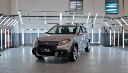 Renault • Sandero Stepway