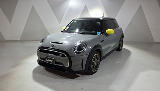 Mini • Cooper