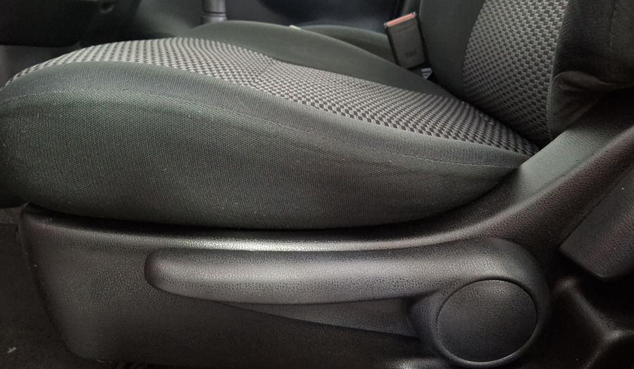 Nissan March 1.6 SENSE MT Hatchback 2016