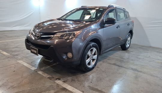 Toyota • RAV4
