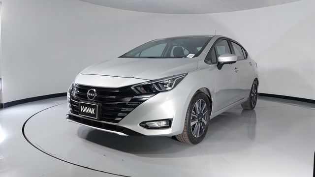 Nissan Versa 1.6 ADVANCE