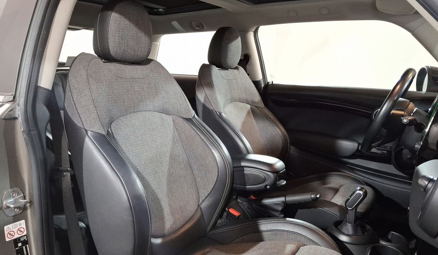 Mini Cooper 1.5 COOPER CHILI DCT Hatchback 2019