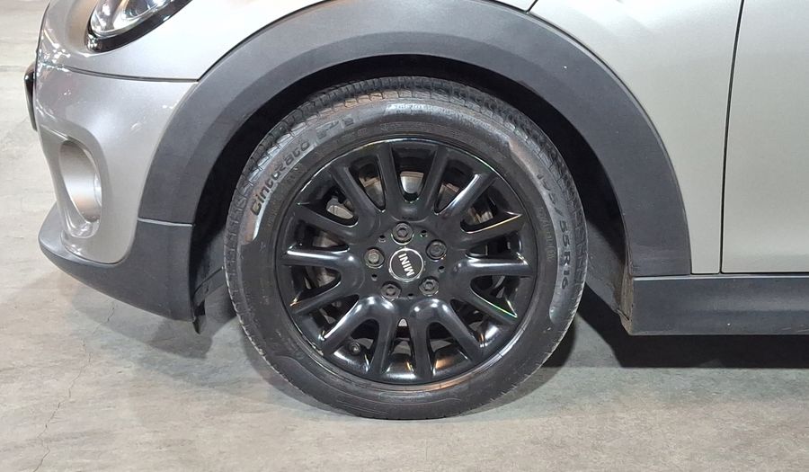 Mini Cooper 1.5 COOPER CHILI DCT Hatchback 2019