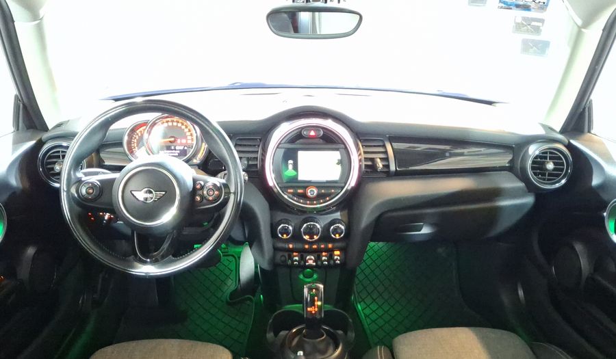 Mini Cooper 1.5 COOPER CHILI DCT Hatchback 2019