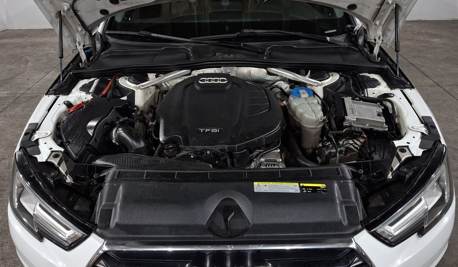 Audi A4 2.0 TFSI SELECT S-TRONIC Sedan 2017