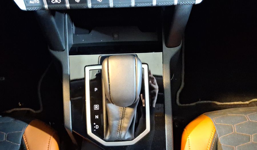 Mitsubishi L200 2.4 GSR DIESEL AUTO 4WD Pickup 2025