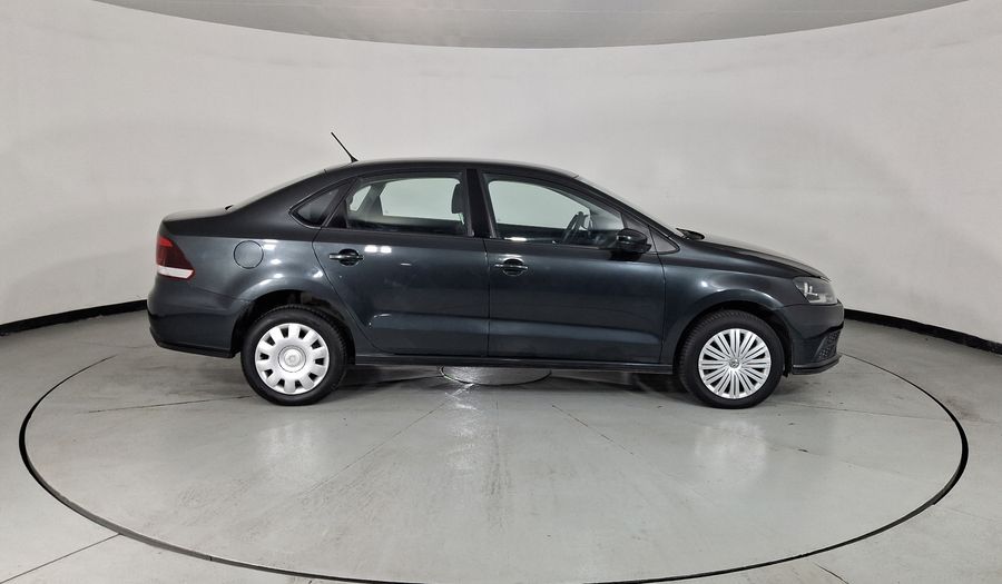 Volkswagen Vento 1.6 STARTLINE AUTO Sedan 2020