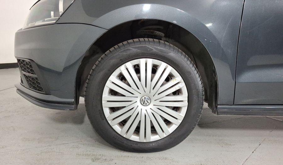 Volkswagen Vento 1.6 STARTLINE AUTO Sedan 2020