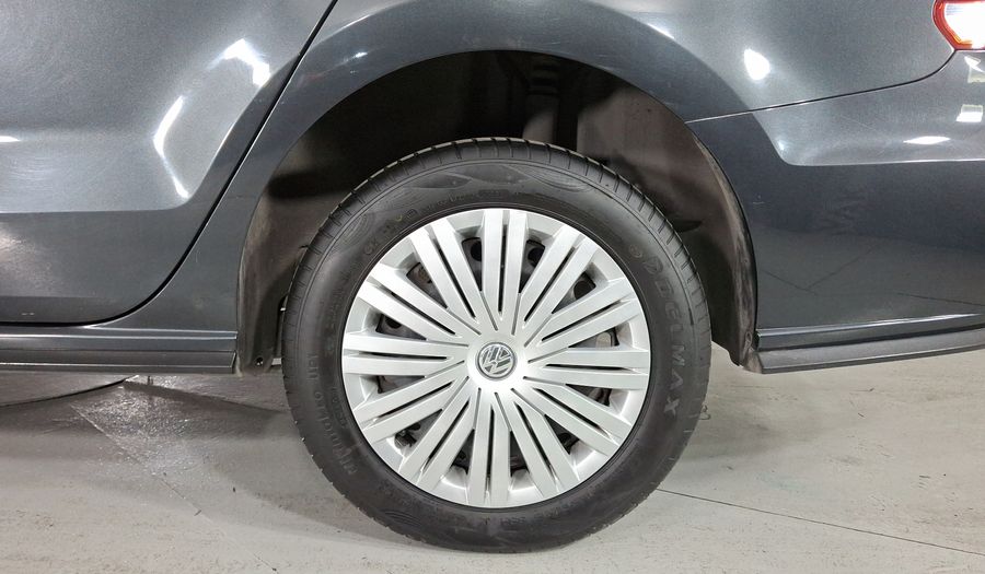 Volkswagen Vento 1.6 STARTLINE AUTO Sedan 2020