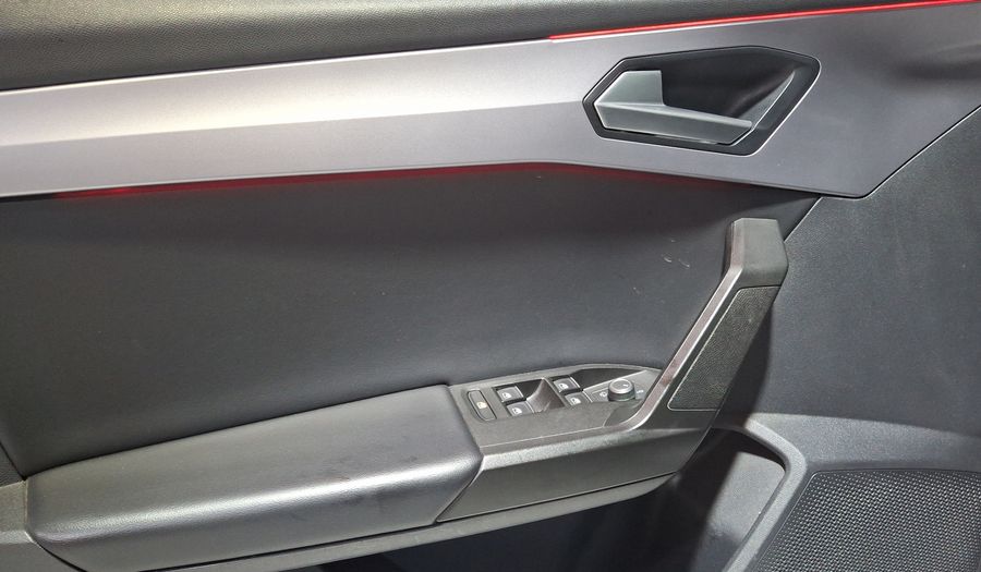 Seat Leon 1.4 FR AUTO Hatchback 2022