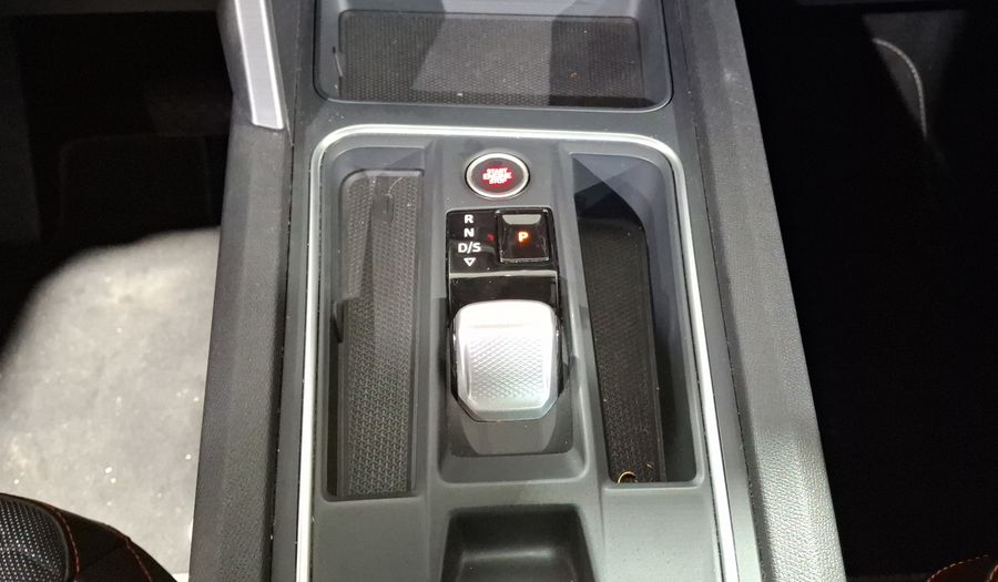 Seat Leon 1.4 FR AUTO Hatchback 2022