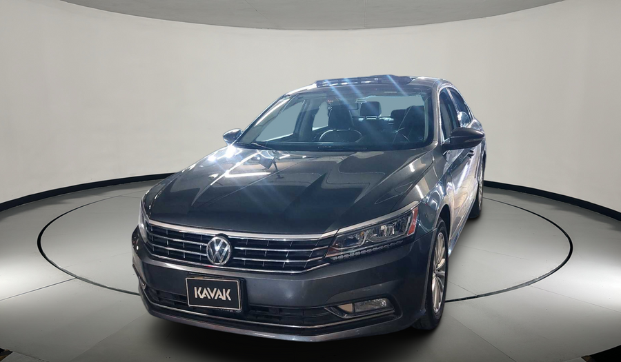 Volkswagen Passat 2.5 HIGHLINE Sedan 2016
