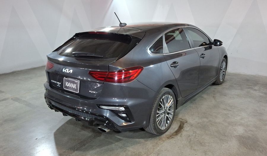 Kia Forte 1.6 GT DCT Hatchback 2023