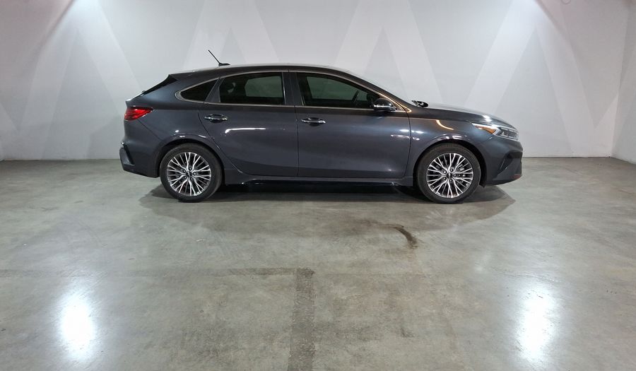 Kia Forte 1.6 GT DCT Hatchback 2023