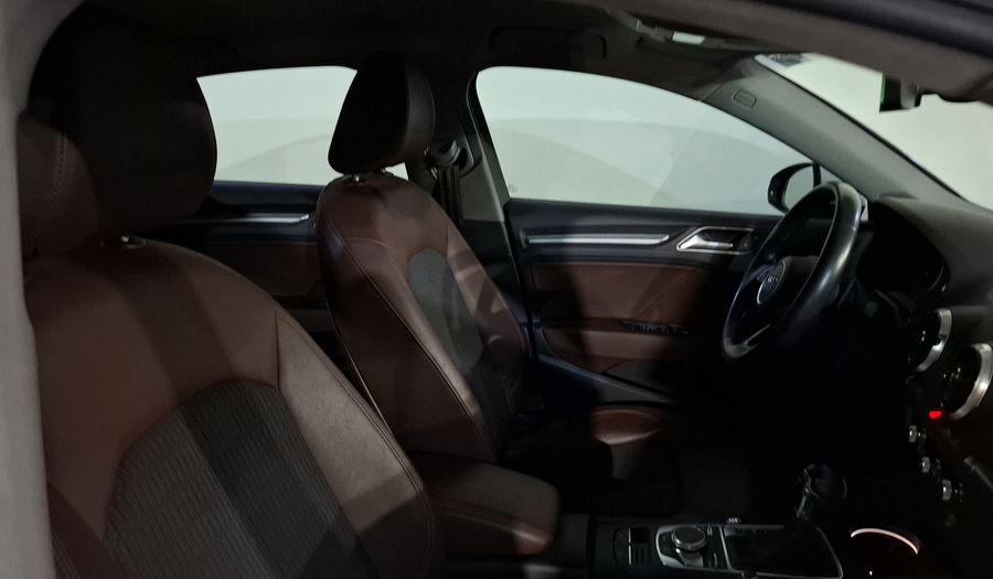 Audi A3 1.4 35 SELECT DCT Sedan 2019