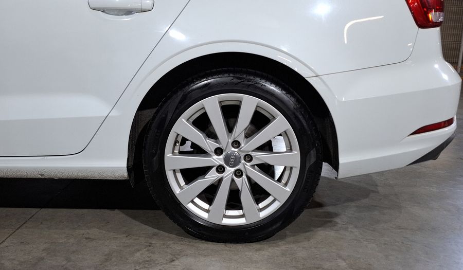 Audi A3 1.4 35 SELECT DCT Sedan 2019