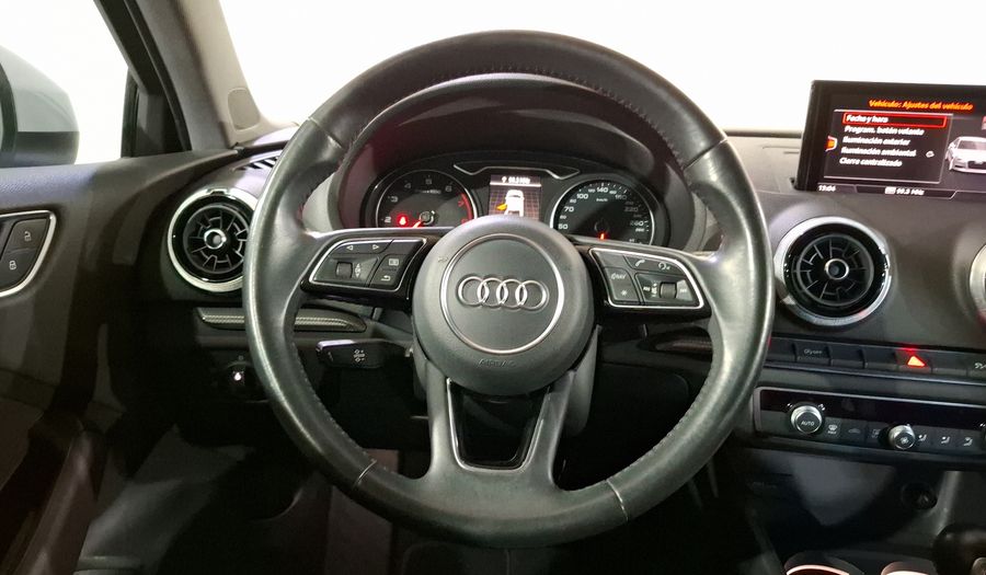 Audi A3 1.4 35 SELECT DCT Sedan 2019