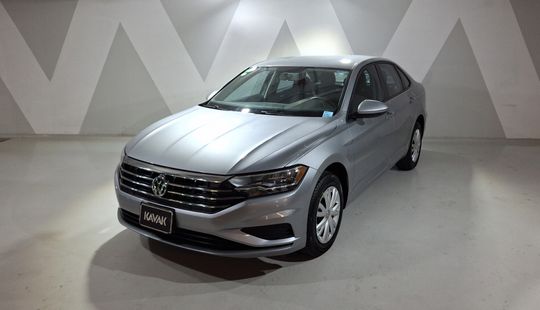 Volkswagen • Jetta