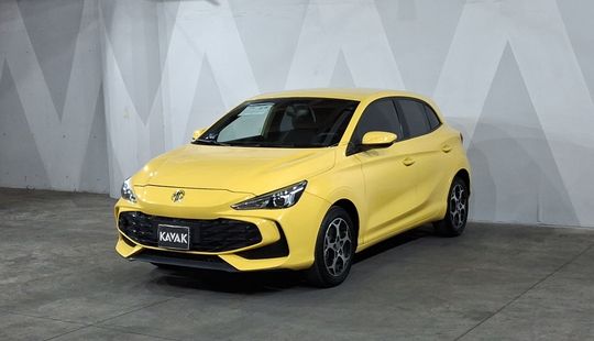 2025 • 25,893 km • Manual