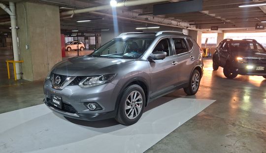 Nissan • X-Trail