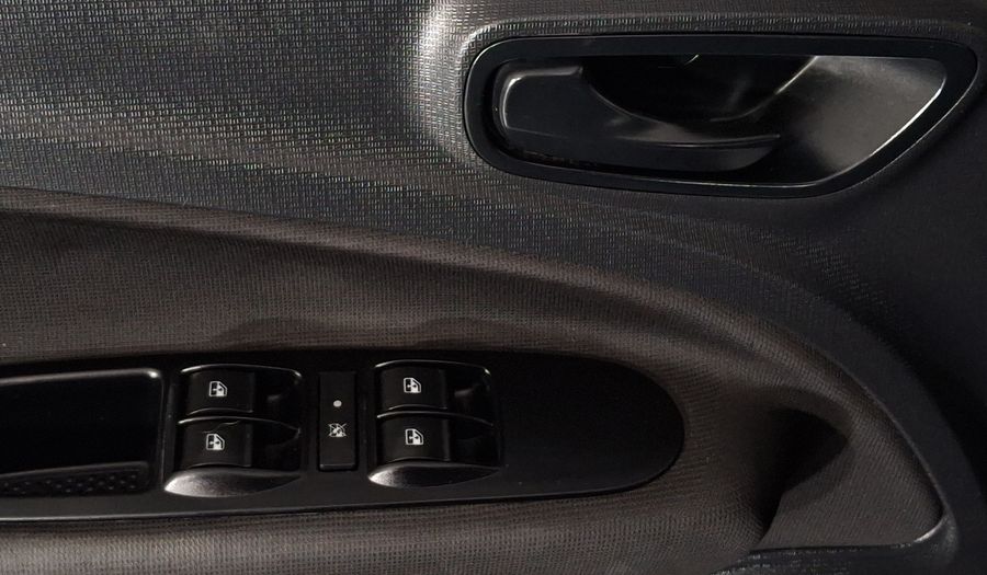 Fiat Uno 1.4 LIKE Hatchback 2017