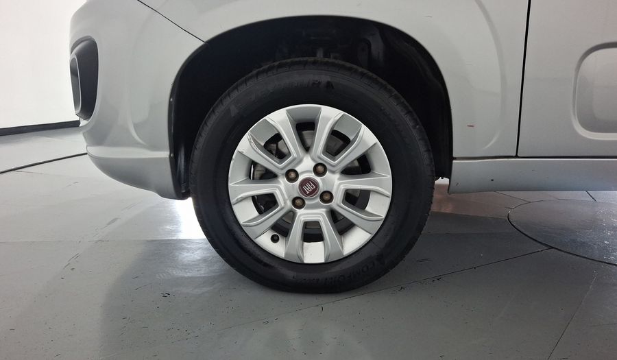 Fiat Uno 1.4 LIKE Hatchback 2017