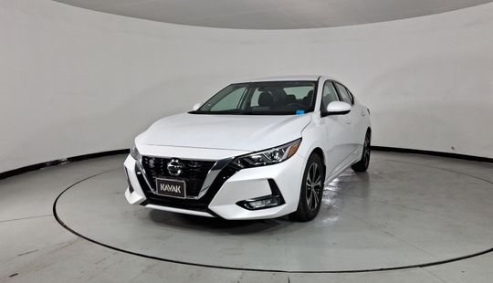Nissan • Sentra