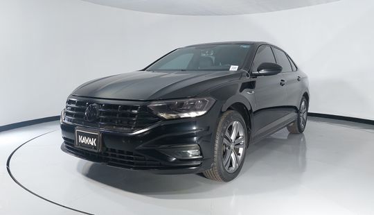 Volkswagen • Jetta