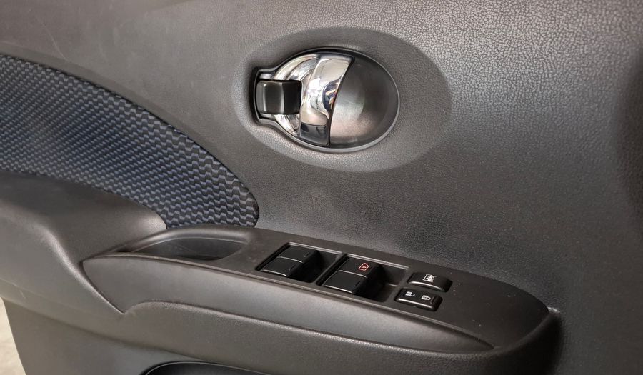 Nissan Note 1.6 EXCLUSIVE CVT Hatchback 2018