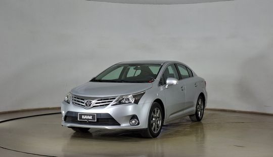 Toyota • Avensis