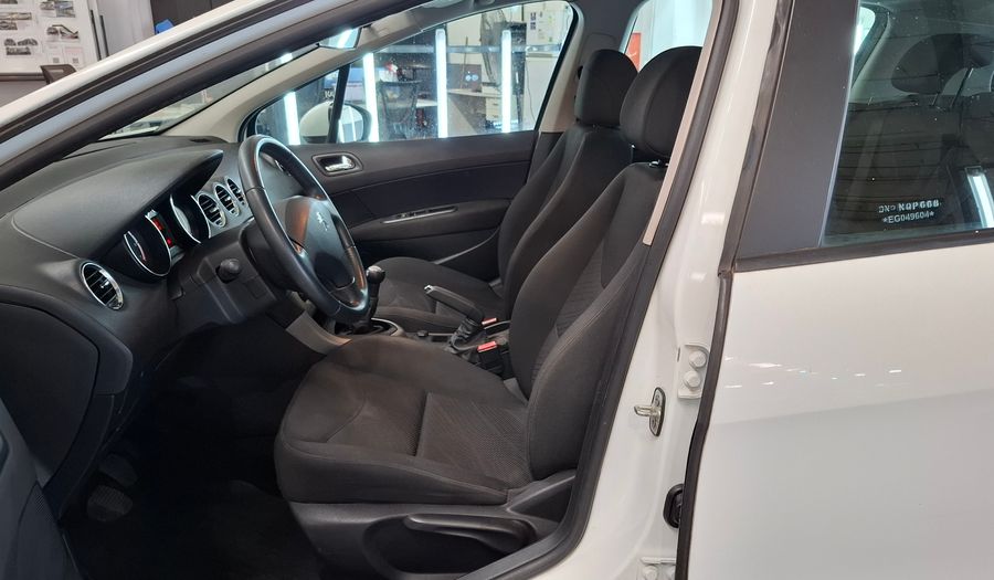 Peugeot 308 1.6 ACTIVE Hatchback 2014