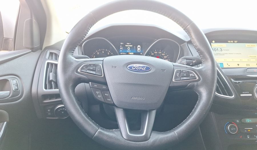 Ford Focus 2.0 TITANIUM POWER SHIFT Hatchback 2018
