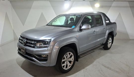 Volkswagen • Amarok