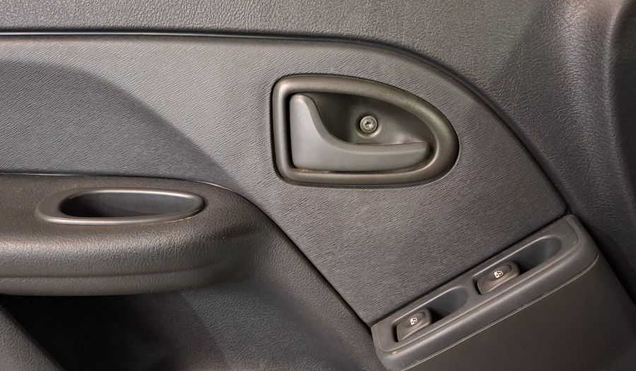 Renault Clio 1.1 MIO CONFORT PLUS ABC Hatchback 2013