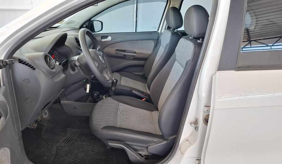 Volkswagen Gol Trend 1.6 PACK II Hatchback 2014