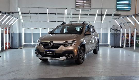 Renault • Sandero Stepway