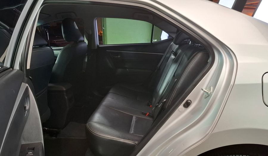 Toyota Corolla 1.8 SE-G Sedan 2018