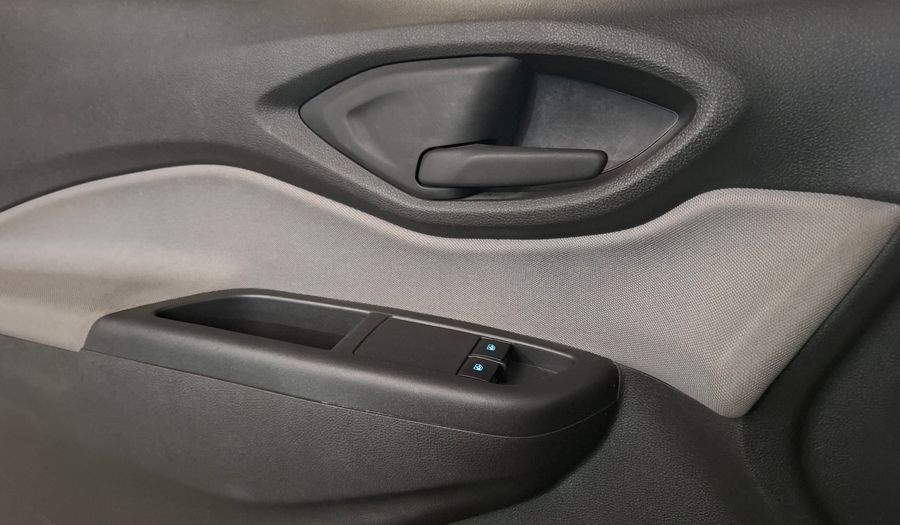 Chevrolet Onix 1.4 LT Hatchback 2017