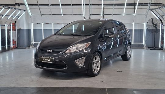 Ford • Fiesta Kinetic Design