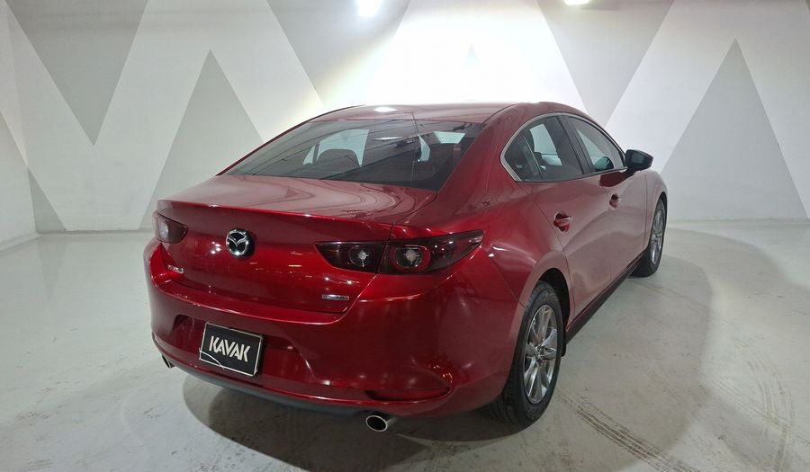 Mazda 3 2.5 I AUTO Sedan 2024